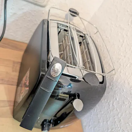 Brand New In With Kitchen And Ac * Вальдорф